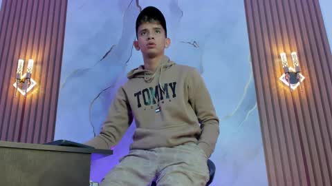 Snapshot of ethanhot_os chatting on April 10, 2026, 6:12 pm ethanhot_os online show from April 10, 2026, 6:12 pm