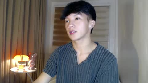 Snapshot of etherealboytoy4hire chatting on May 7, 2026, 6:24 pm Rey online show from May 7, 2026, 6:24 pm