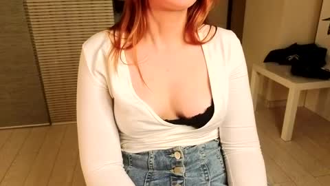 Snapshot of etta_jane chatting on April 18, 2026, 7:58 pm etta_jane online show from April 18, 2026, 7:58 pm