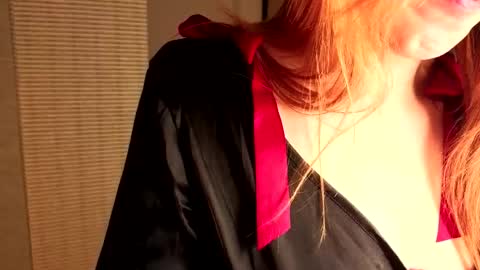 Snapshot of etta_jane chatting on April 19, 2026, 6:10 pm etta_jane online show from April 19, 2026, 6:10 pm