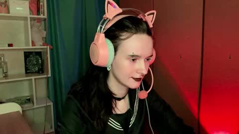 Kate online show from March 9, 2026, 11:03 am