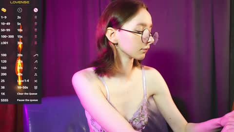 Snapshot of euphoria_girls chatting on December 13, 2024, 7:10 pm check about me online show from December 13, 2024, 7:10 pm