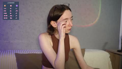 Snapshot of euphoria_girls chatting on February 7, 2025, 7:06 pm check about me online show from February 7, 2025, 7:06 pm