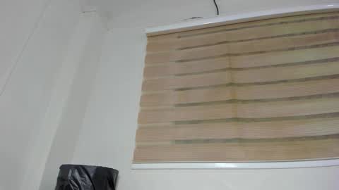 Snapshot of euphoriaparty chatting on January 8, 2026, 1:46 pm andres carlos and sexy girl Valentina and Poala online show from January 8, 2026, 1:46 pm