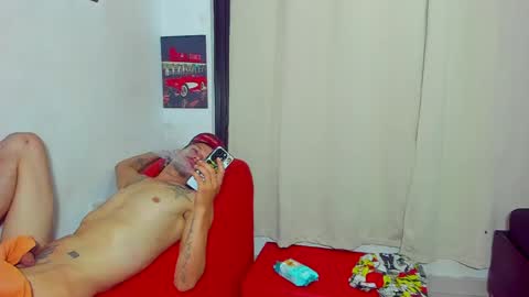 andres carlos  and sexy girl Valentina  and Poala online show from April 8, 2026, 2:22 am