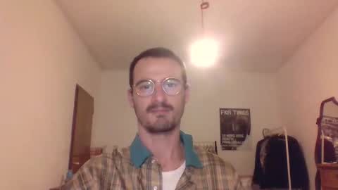 Snapshot of europe_bang chatting on November 16, 2025, 12:49 am Andrea online show from November 16, 2025, 12:49 am