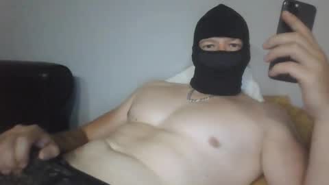 Snapshot of eurotitangod chatting on August 4, 2026, 8:33 pm eurotitangod online show from August 4, 2026, 8:33 pm