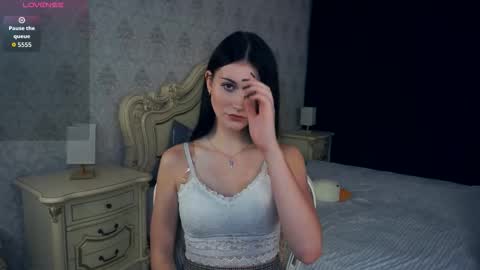 Snapshot of eustoliabondura chatting on October 19, 2025, 5:24 pm Pamula online show from October 19, 2025, 5:24 pm