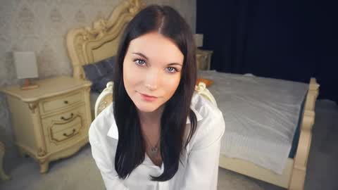 Snapshot of eustoliabondura chatting on November 9, 2025, 7:01 pm Pamula online show from November 9, 2025, 7:01 pm