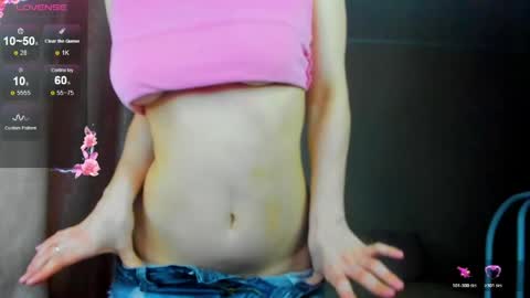 eva_aaaa online show from April 6, 2026, 3:02 pm
