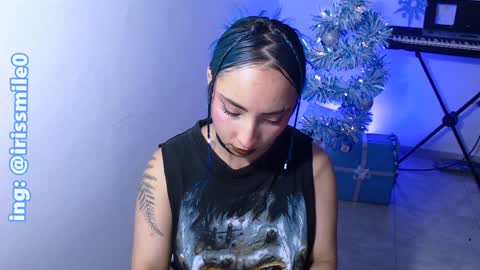 Iris Smile  independent model online show from December 31, 2024, 12:43 am