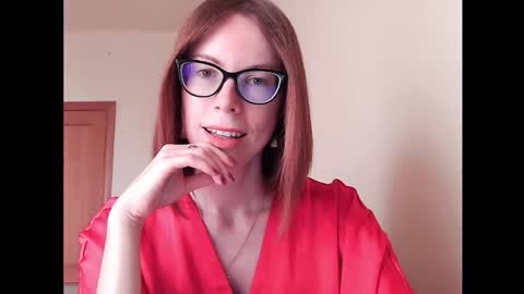 Snapshot of eva_cutesmile chatting on September 24, 2025, 12:08 pm Eva online show from September 24, 2025, 12:08 pm