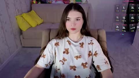 Snapshot of eva_davie chatting on February 8, 2026, 11:24 am Eva online show from February 8, 2026, 11:24 am