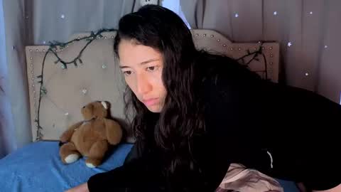 eva delight online show from November 19, 2025, 11:43 am