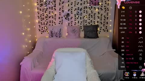 Snapshot of eva_greys chatting on November 24, 2025, 2:11 am Eva online show from November 24, 2025, 2:11 am