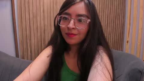 Angelinne online show from February 8, 2025, 3:19 am
