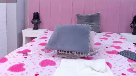 Eva online show from February 14, 2026, 11:18 am