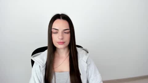 Snapshot of eva_rossee_ chatting on February 26, 2025, 10:36 am Eva online show from February 26, 2025, 10:36 am