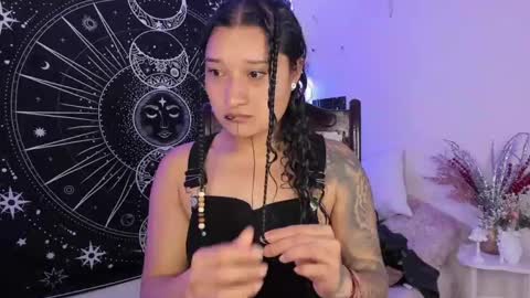 Eva  online show from February 15, 2026, 9:08 am