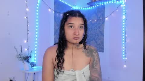 Eva  online show from May 7, 2026, 10:09 am
