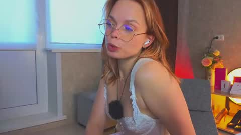 Hi there i am Eva and i wish create a nice community with you so join my Ticket Show for more pleasure online show from June 19, 2026, 2:10 pm