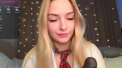 Snapshot of eva_vex chatting on January 12, 2025, 2:09 pm Hello Im Eva online show from January 12, 2025, 2:09 pm