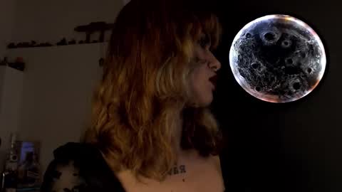 Snapshot of eva_viulet chatting on January 15, 2026, 11:08 pm MISS EVY online show from January 15, 2026, 11:08 pm