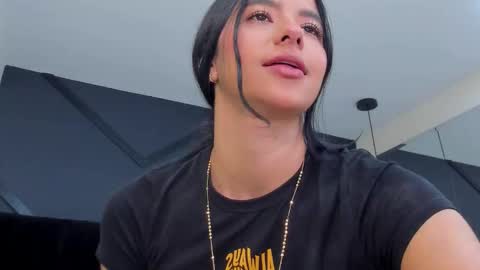 Eva online show from February 13, 2026, 10:06 pm