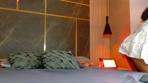 Snapshot of evaapple_ chatting on June 10, 2026, 8:52 pm eva online show from June 10, 2026, 8:52 pm