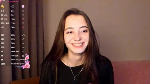 Snapshot of evabradly chatting on October 16, 2025, 6:53 pm evabradly online show from October 16, 2025, 6:53 pm