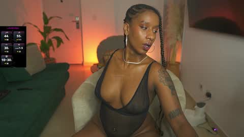 evajacksss_ online show from December 11, 2024, 12:23 am