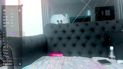 Eva online show from September 9, 2025, 1:54 pm