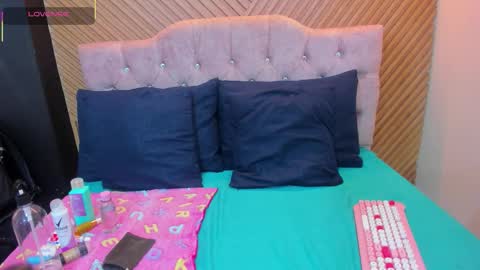 Eva online show from January 15, 2026, 5:49 pm