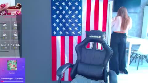 Snapshot of evamalies chatting on November 21, 2025, 7:29 am Katy online show from November 21, 2025, 7:29 am