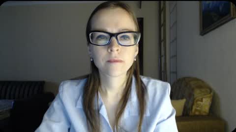 Snapshot of evangeline06 chatting on December 5, 2024, 8:11 am YourMistress online show from December 5, 2024, 8:11 am