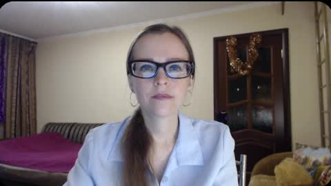 Snapshot of evangeline06 chatting on December 27, 2024, 8:45 am YourMistress online show from December 27, 2024, 8:45 am