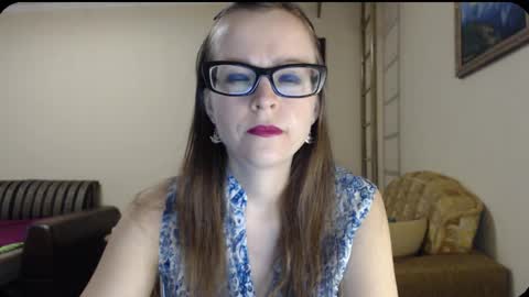 Snapshot of evangeline06 chatting on February 3, 2025, 8:13 am YourMistress online show from February 3, 2025, 8:13 am