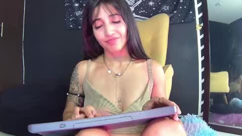  Eva online show from April 4, 2026, 6:05 pm