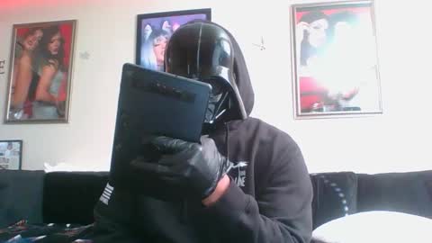 Snapshot of evanschris2048 chatting on March 3, 2025, 10:10 pm evanschris2048 online show from March 3, 2025, 10:10 pm