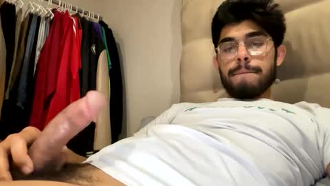 Snapshot of evansjacob chatting on October 13, 2025, 12:32 am evansjacob online show from October 13, 2025, 12:32 am