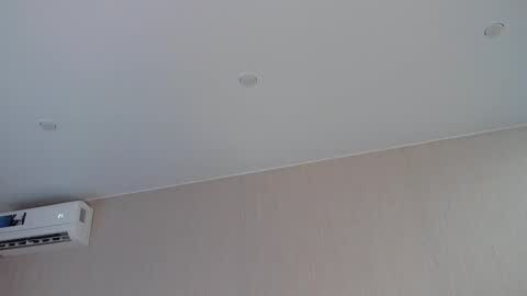 Snapshot of evapeachh chatting on October 7, 2025, 10:45 am Eva online show from October 7, 2025, 10:45 am