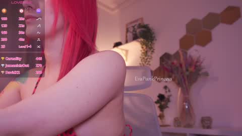 Eva online show from January 14, 2025, 10:48 am