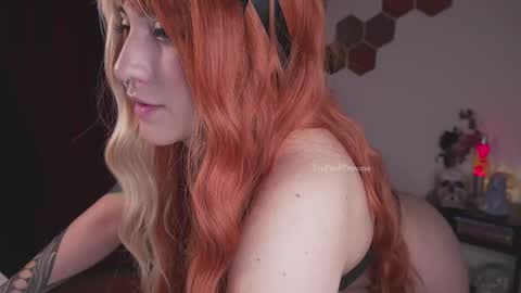 Eva online show from October 27, 2025, 11:36 am