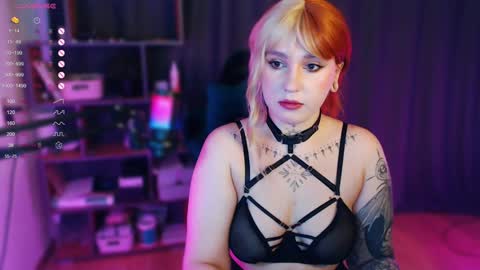 Moon online show from December 2, 2024, 6:52 am