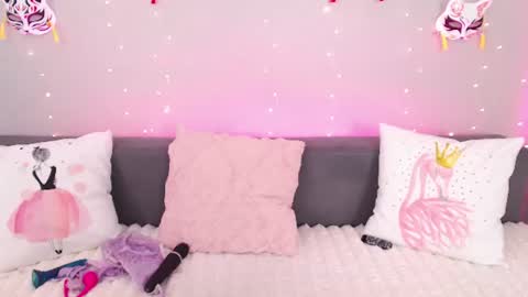 Adelina online show from July 15, 2026, 4:51 am