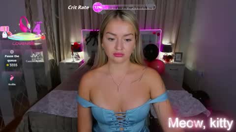 EvaRider online show from October 22, 2025, 8:47 am