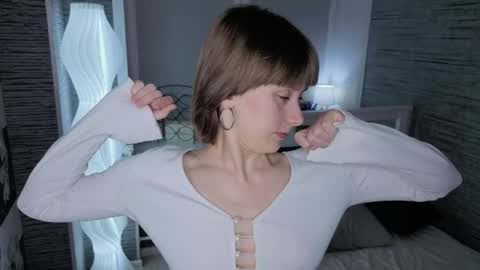 Eva online show from June 2, 2026, 7:38 pm