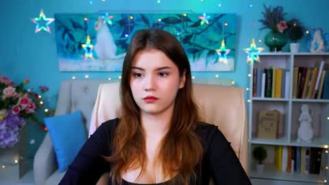 Snapshot of evathopson chatting on December 12, 2024, 8:25 am Eva next stream - - 1600 UTC2000 online show from December 12, 2024, 8:25 am