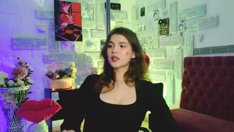 Snapshot of evathopson chatting on February 14, 2025, 3:05 pm Eva next stream - - 1600 UTC2000 online show from February 14, 2025, 3:05 pm