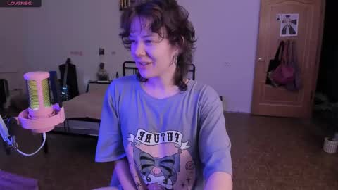 Snapshot of evathority chatting on September 29, 2025, 2:55 pm online show from September 29, 2025, 2:55 pm